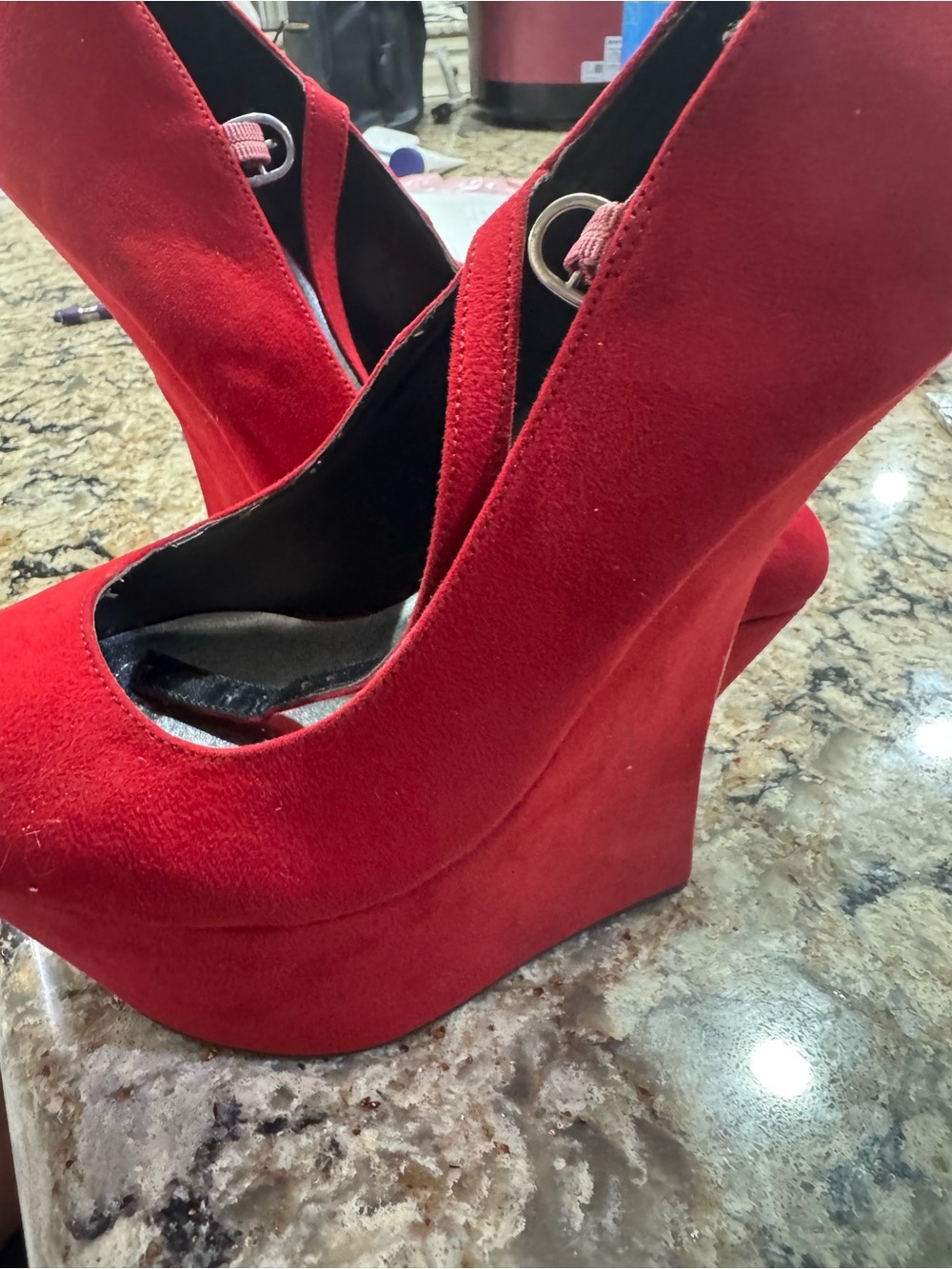 Qupid red suede platform pumps Size 8.5 (CL-3)